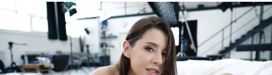 图片[2]-[PC+安卓][欧美SLG/真人]代理机构 圣诞节特辑 The Agency Xmas Special Final 汉化完结版 /1600-白夜ACG